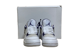 Jordan 4 Mettalic Purple - Taille 40 - État 9/10