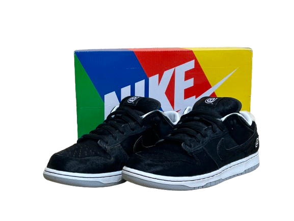 Dunk Low SB Medicom Toy - Taille 42 - État 8/10
