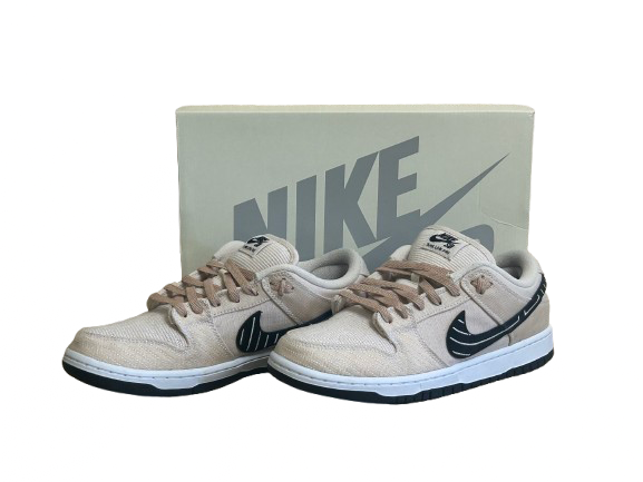 Dunk Low SB Albino & Preto - Taille 43- État 9,5/10