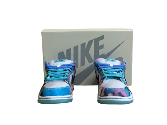 Dunk Low SB Futura - Taille 42 - État 10/10 (DS)