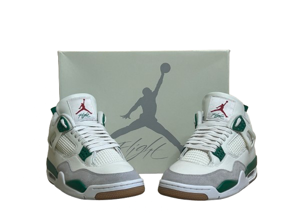 Jordan 4 SB Pine Green - Taille 44 - État 9/10
