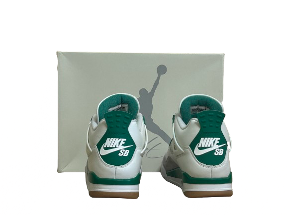 Jordan 4 SB Pine Green - Taille 44 - État 9/10