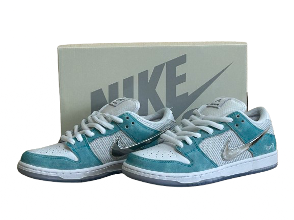 Dunk Low SB April - Taille 42 - État 10/10 (DS)