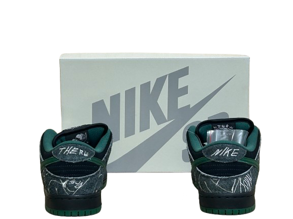 Dunk Low SB Low There - Taille 42 - État 10/10 (DS)