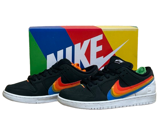 Dunk Low SB Polaroid - Taille 42 - État 10/10 (DS)