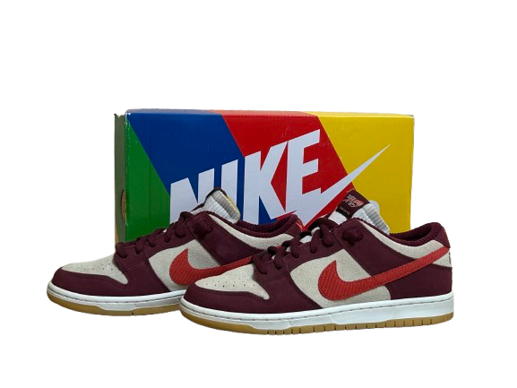 Dunk Low SB Skate Like a Girl - Taille 42 - État 9,5/10