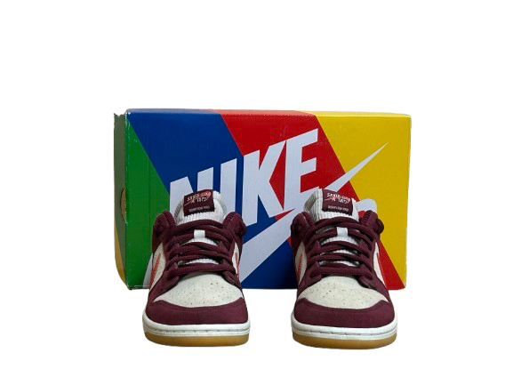 Dunk Low SB Skate Like a Girl - Taille 42 - État 9,5/10