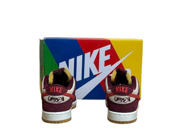 Dunk Low SB Skate Like a Girl - Taille 42 - État 9,5/10