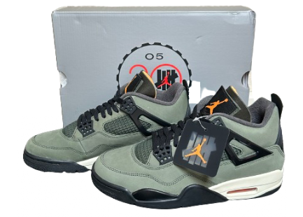 Jordan 4 Undefeated - Taille 42,5 - État 10/10 (DS)